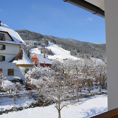 Haus Ofner Am Kreischberg Bed & Breakfast ซังคท์เกออร์เกน อ็อบ มูเรา ภายนอก รูปภาพ