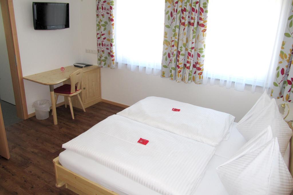 Haus Ofner Am Kreischberg Bed & Breakfast ซังคท์เกออร์เกน อ็อบ มูเรา ห้อง รูปภาพ