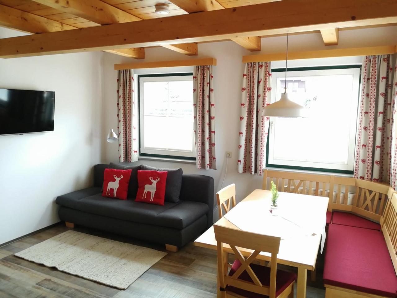 Haus Ofner Am Kreischberg Bed & Breakfast ซังคท์เกออร์เกน อ็อบ มูเรา ภายนอก รูปภาพ
